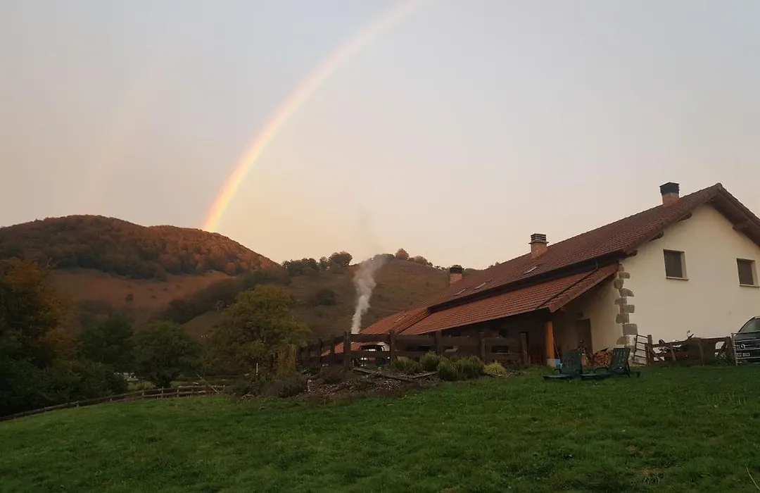 Hostal Rural Iratiko Urkixokoa-1